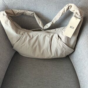 Oversized Crescent Bag in Oat - Beis Air Collection